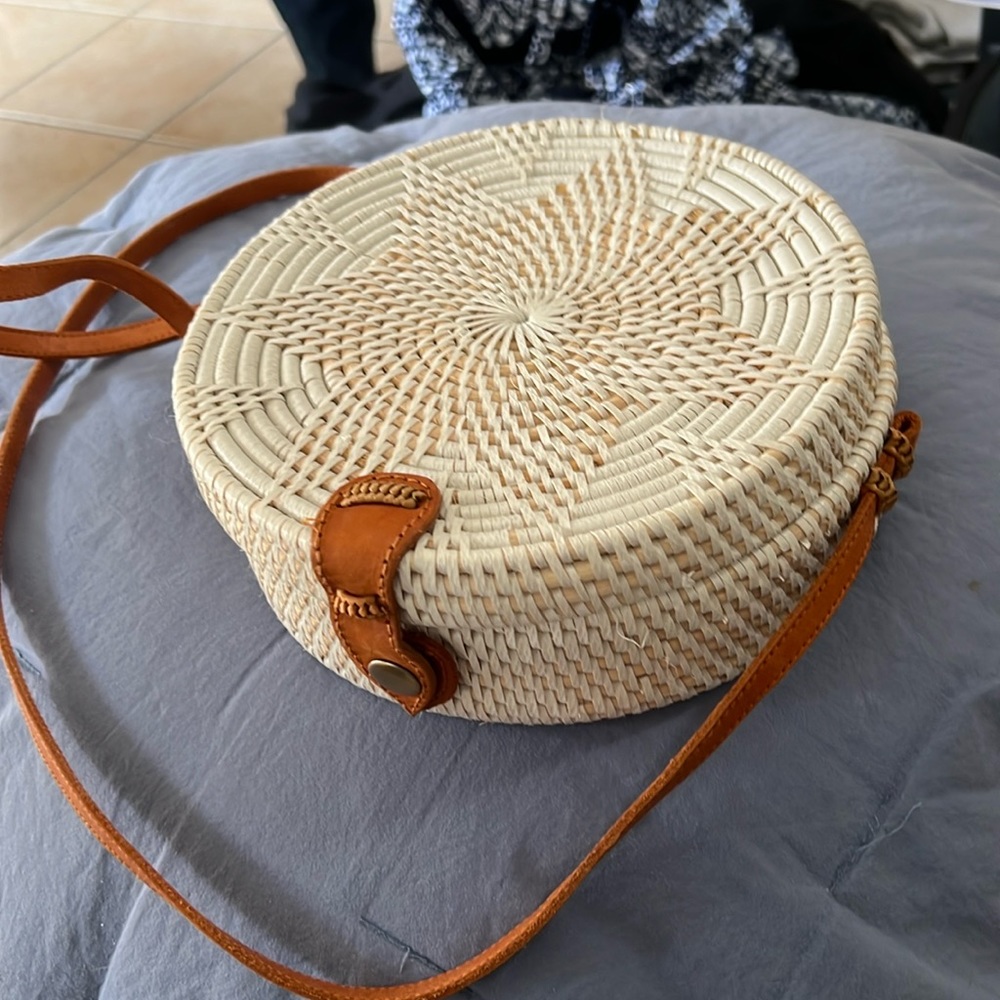 AMERII STRAW PURSE. 👜